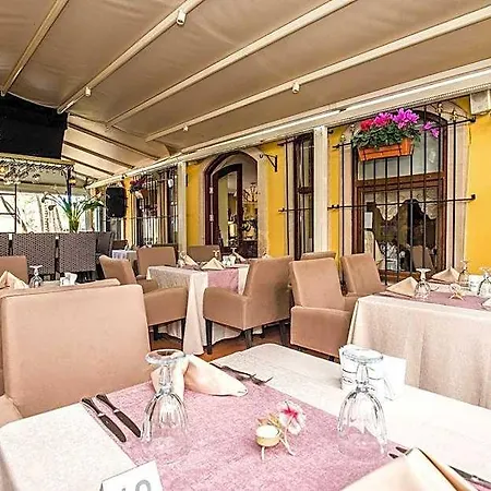Arena - Special Class Hotell 3*